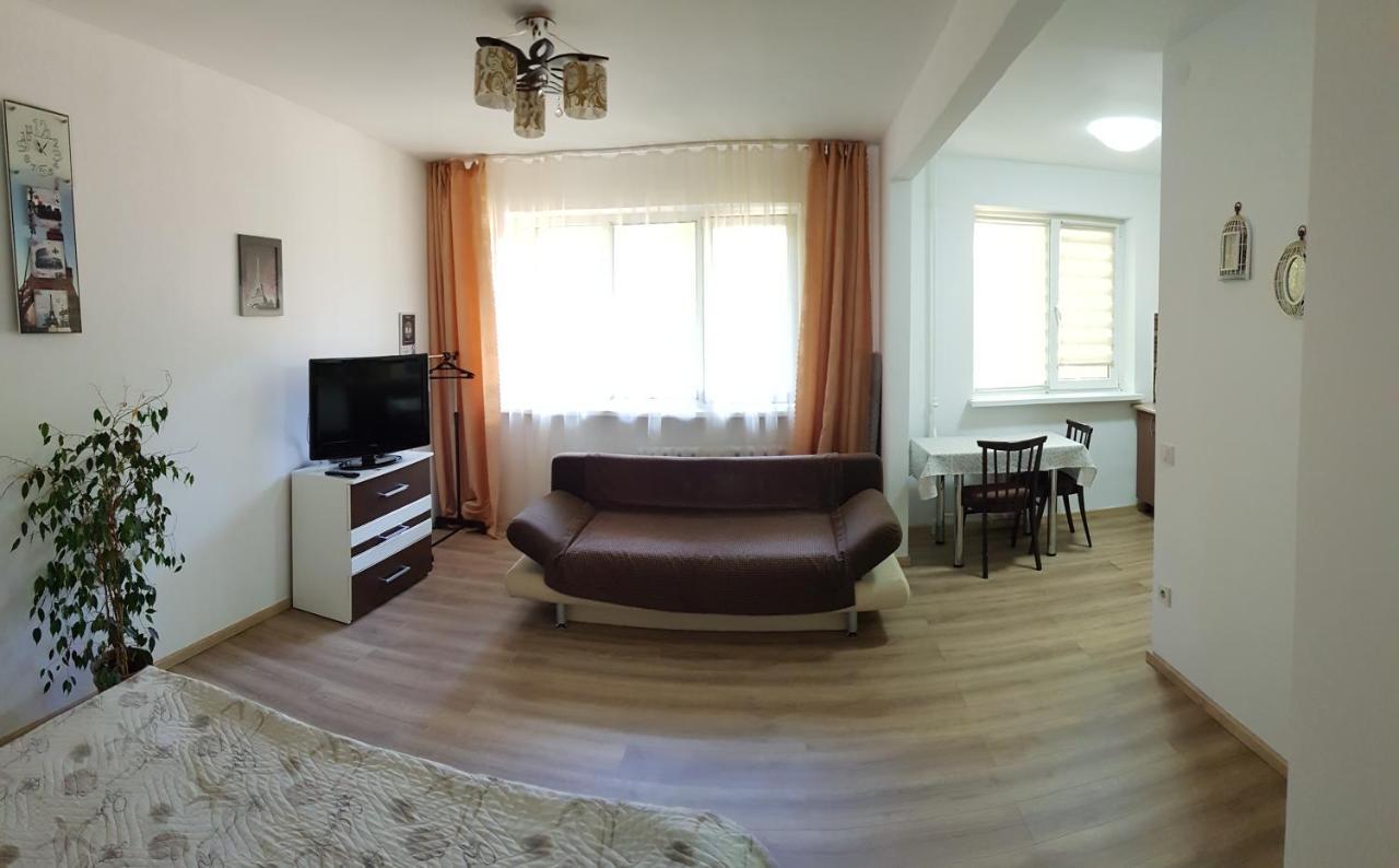 Apartment In Balti Exterior photo