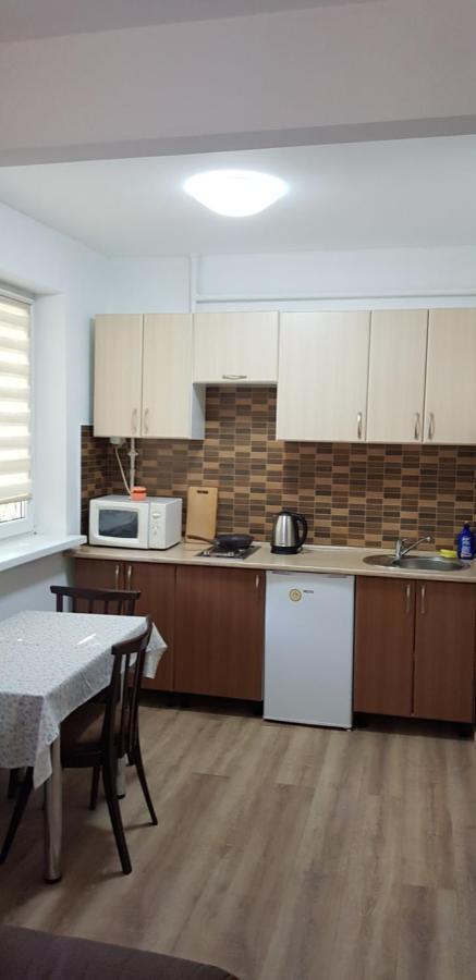 Apartment In Balti Exterior photo